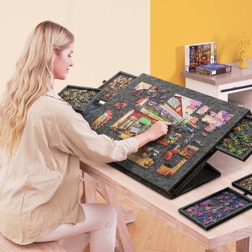 1000 piece puzzle - piece, board